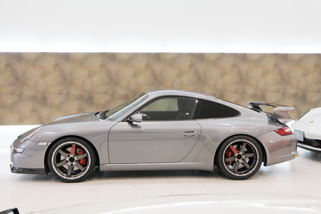 ポルシェ 911 カレラS ティプトロニックS　GT3仕様の左側面画像