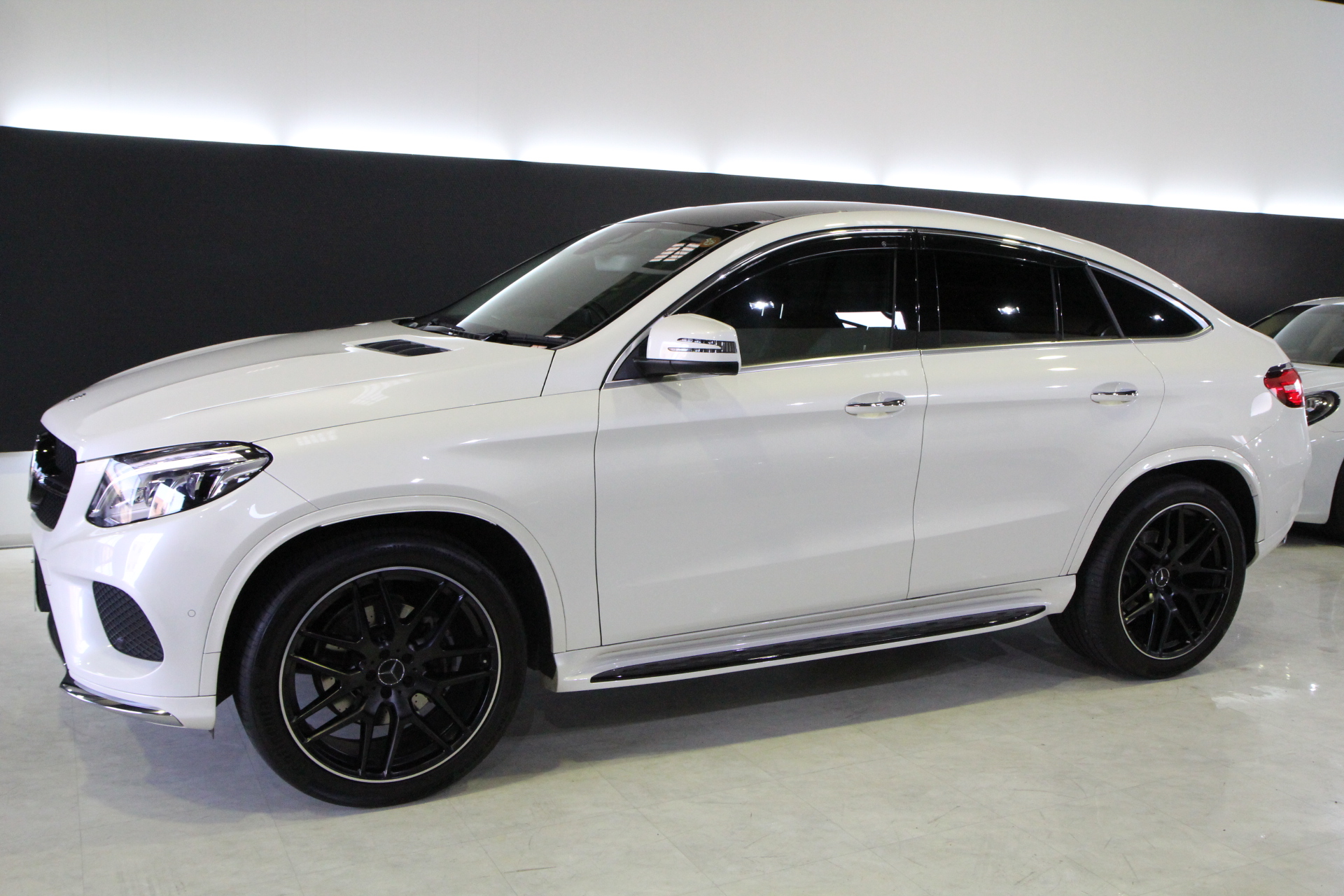 メルセデス ベンツ メルセデス ベンツ Gle350d4マチック クーペスポーツディーゼル車 ワンオーナー サンルーフ動画あり 在庫車情報 Moderno モデルノ メルセデス ベンツ メルセデス ベンツ Gle350d4マチック クーペスポーツディーゼル車 ワンオーナー サンルーフ動画あり 在庫車情報 Moderno モデルノ