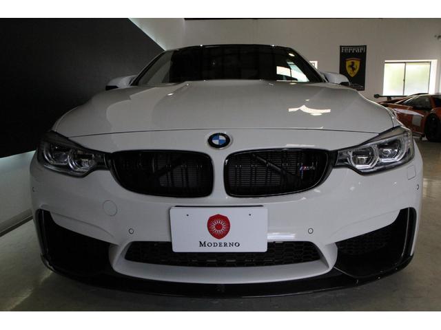 M4クーペ 正規ディーラー車 Bmwパフォーマンス カーボンパーツ カスタム多数動画あり 頭金０円 月々2 7万円からローンok 在庫車情報 Moderno モデルノ