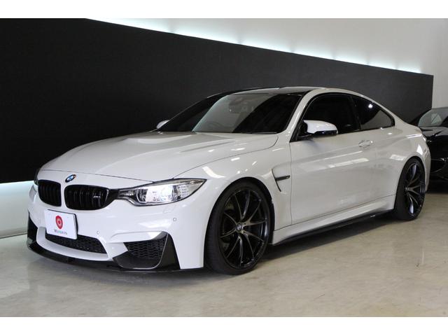 M4クーペ 正規ディーラー車 Bmwパフォーマンス カーボンパーツ カスタム多数動画あり 頭金０円 月々2 7万円からローンok 在庫車情報 Moderno モデルノ