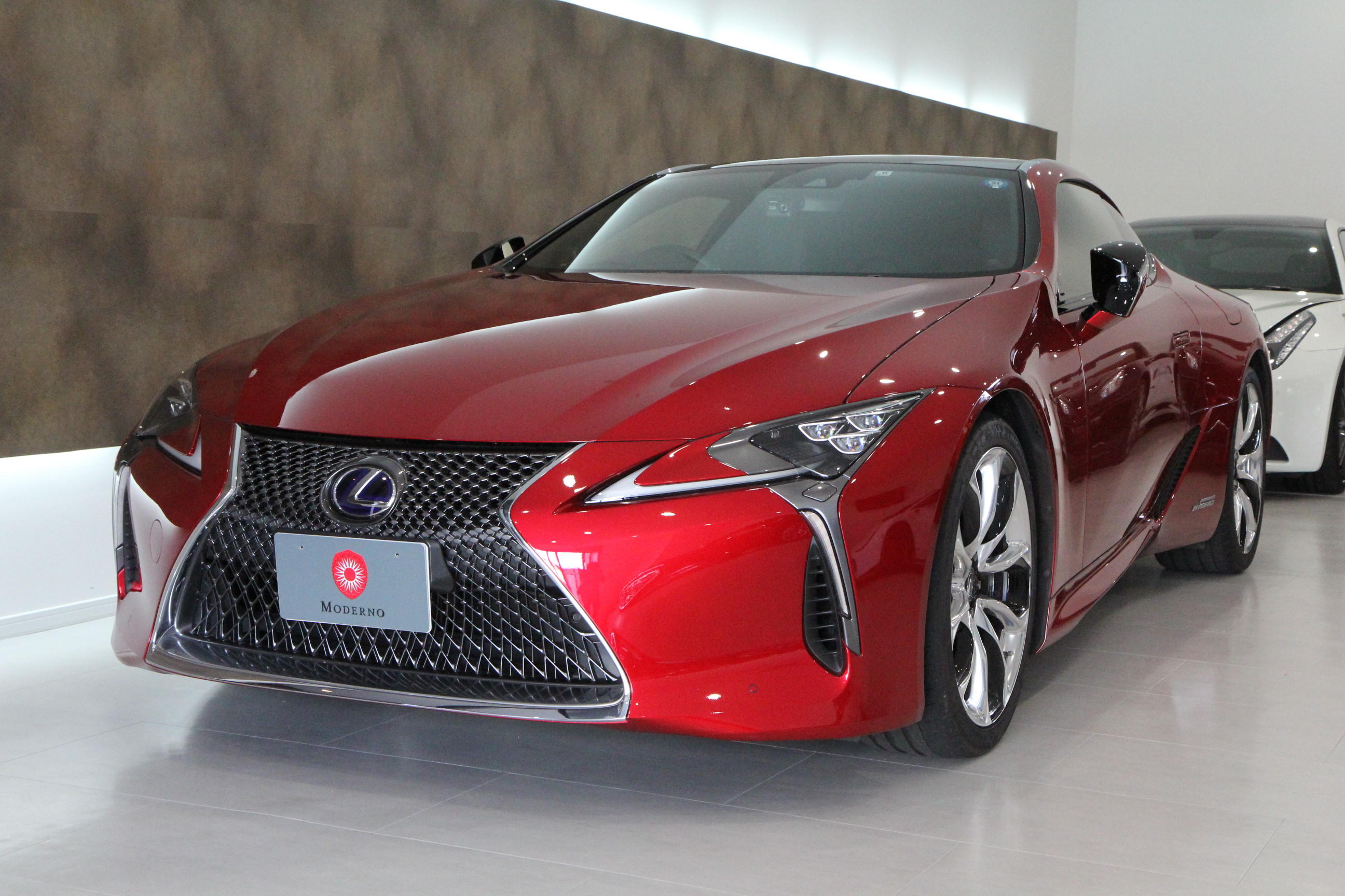 レクサス レクサス Lc500ｈ Lパッケージ 在庫車情報 Moderno モデルノ