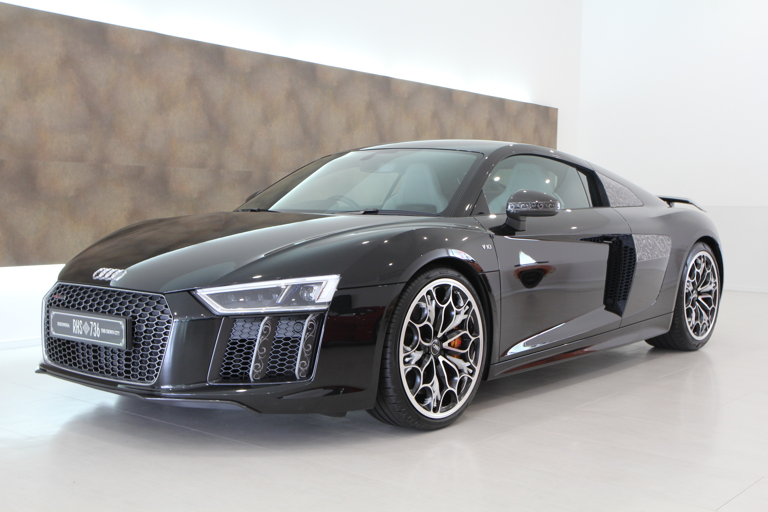 Audi R8 Star Of Lucis ファイナルファンタジーxv 仕様 世界1台限定車 在庫車情報 Moderno モデルノ Audi R8 Star Of Lucis ファイナルファンタジーxv 仕様 世界1台限定車 在庫車情報 Moderno モデルノ