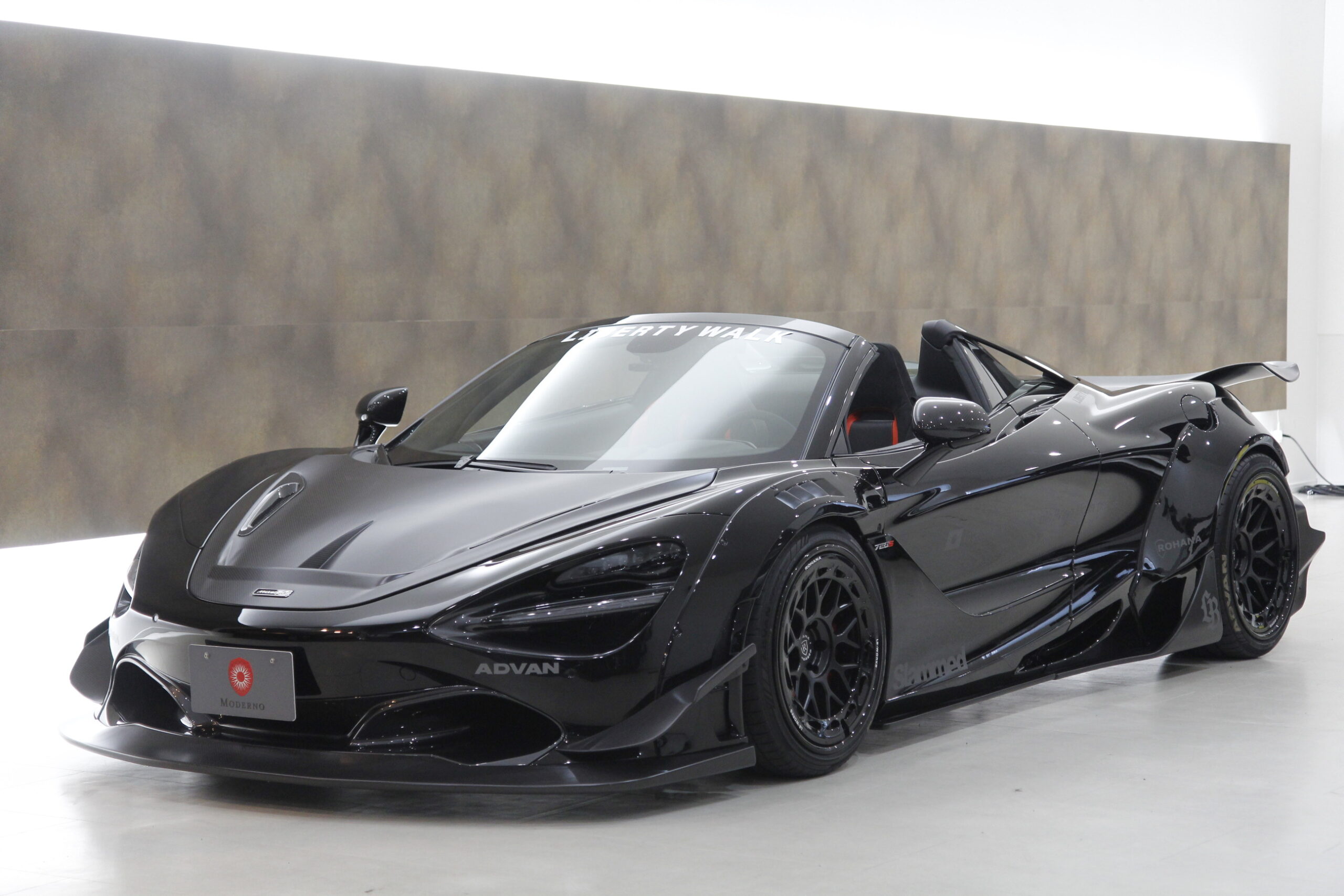マクラーレン マクラーレン720sスパイダー正規ディーラー車